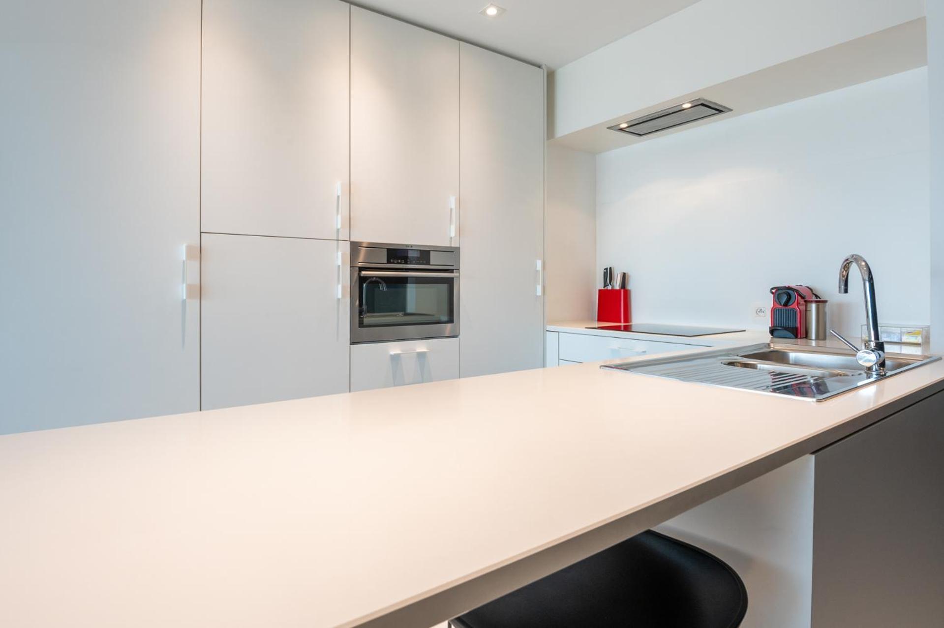 Eliza - Luxurious Apartment With Stunning Sea Views Οστένδη Εξωτερικό φωτογραφία